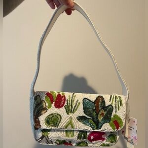 Viral TikTok Made in India Beaded Bag Vegetable Garden Radish Purse Rare NWT